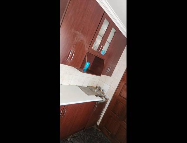 2 BEDROOM HOUSE FOR SALE IN SOSHANGUVE B